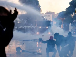 Otoridad sa Albania, naggamit na sang water cannons batok sa mga nagaprotesta nga estudyante