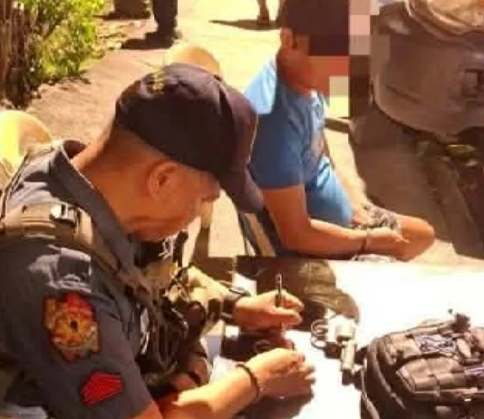 Lalaki nga nakuhaan sang duha ka armas-luthang sa checkpoint sa Talisay City, napasakaan na sang kaso