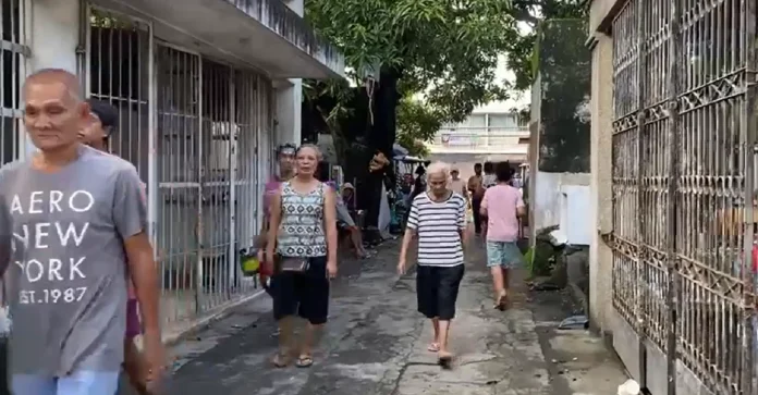 Hamtangan sang mga vendors sang bulak, kandila, kag iban pa nga may kaangtanan sa UNDAS, ginhitso na Hamtangan sang mga vendors sang bulak, kandila, kag iban pa nga may kaangtanan sa UNDAS, ginhitso na