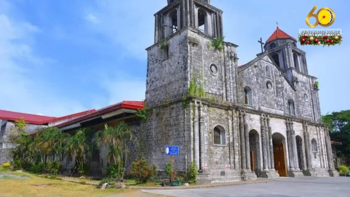 45 anyos nga lalaki, arestado matapos madakpan sa akto nga nagadapangawat sang kuryente sa simbahan sa banwa sang Valladolid 45 anyos nga lalaki, arestado matapos madakpan sa akto nga nagadapangawat sang kuryente sa simbahan sa banwa sang Valladolid