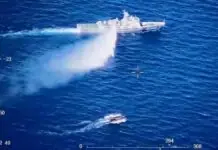 Tallo a soldado ti pagilian, nadangran kalpasan ti panagbomba ti danum ti China Coast Guard iti maysa a vessel ti Pilipinas