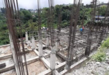 Sayanggusing mainaig iti agdama a matartarimaan a baro a barangay hall idiay Irisan, Baguio City, pinaglibakan ti maysa nga opisyal