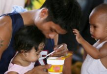 Pamilya a makapaspasar ti bisin iti pagilian, ngimmato no idilig iti napalabas a tawen