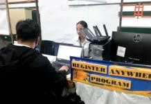 Panagparehistro dagiti umili iti rehiyon Cordillera babaen iti register anywhere program ti Commission on Elections, agtultuloy