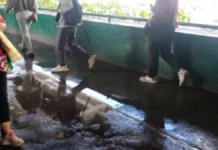 Dagos a pannakaisimpa ti bubong ti overpass iti Malcolm Square Barangay, Baguio City, makidkiddaw nangruna ita a panawen ti panagtutudo