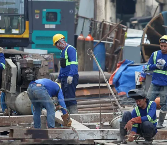 Paid heat-relief breaks kabayatan ti Super El Niño, kidkiddawen ti maysa a Labor group