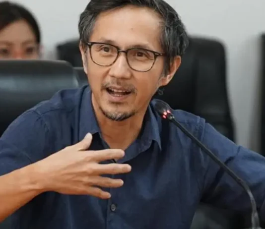 DPWH Secretary Dizon, pinasingkedanna a saan nga agkandidato intun 2028 National Elections
