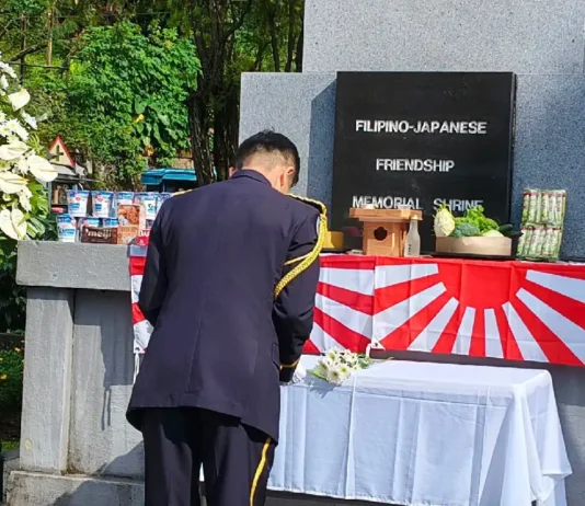 Maika-53 a Memorial Service idiay Japanese Garden, Governor Pack Road ita nga aldaw, naipatungpal