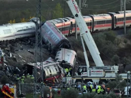Bilang ti pimmusay iti panagdinnungpar ti dua a high-speed train sadiay Spain, dumanunen iti 69