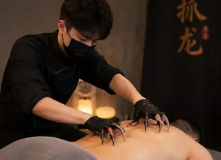 Pinasahing salon sa China, igo lang magkatol sa lawas sa kostumer nga gustong maka-relax