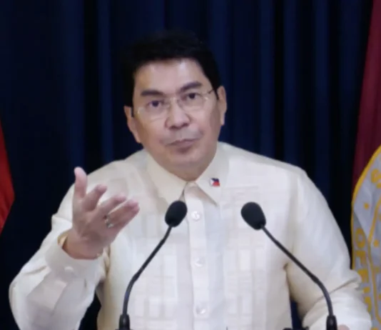Sen Tulfo, gisakit ang pagpabor sa 3 senador sa iyang gi-atubang nga quo warranto petition