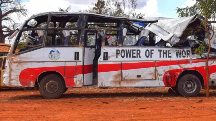 22-dead-bus-crash-kenya
