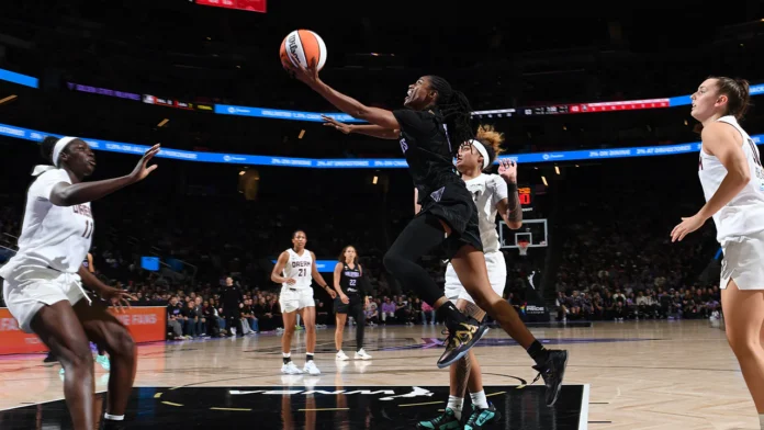Golden_State_Valkyries__gipildi_ang_Atlanta_Dream
