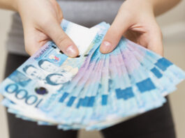 Philippine Stock Exchange index ug piso sa Pilipinas, mihuyang human sa pagsaka sa mga interest rate sa BSP