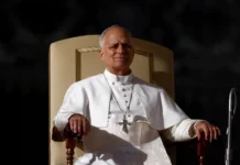 Pope Leo XIV, mipakita sa publiko human sa iyang malampusong operasyon