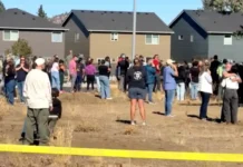 Tulo ka bata, usa ka hamtong patay sa pagpamusil sa elementary school sa Oregon