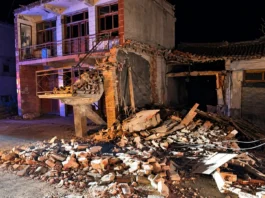 16 patay human miigo ang magnitude 7 nga linog sa Tibet; gatosan ka balay, nangagun-ob