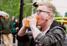 Chef sa Finland, nakakab-ot og world record sa pinakapaspas nga pag-inom og orange soda