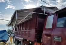 Dumptruck kinaladkad ang nakatayong government tent sa border checkpoint sa Pangasinan
