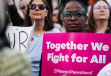 Protesta ng mga Pro-choice supporters ng pagsasalegal ng abortion sa Amerika nagpapatuloy