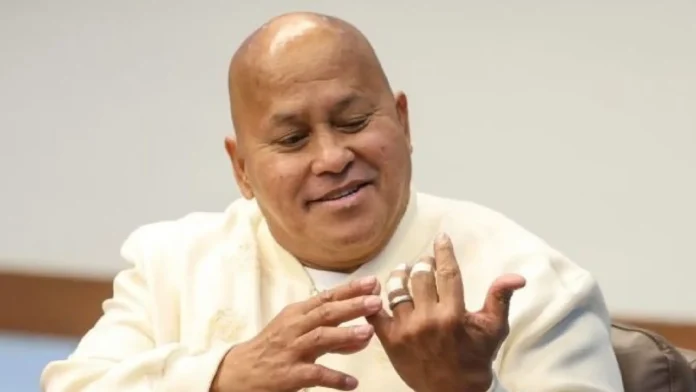 Bato-Dela-Rosa-pinakita-ang-sugat-sa-daliri