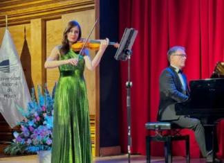 Dalawang musikero, dinala ang musika sa mga kuntinento ng mundo sa loob ng 100 araw