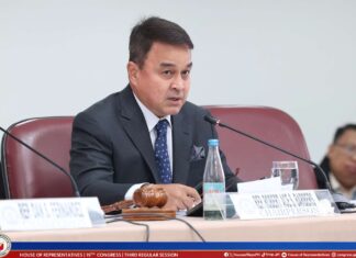Barbers, pina-iimbestigahan kung sinasamantala ng China ang hidwaan sa pulitika ng Pilipinas