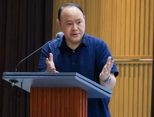 Sec. Teodoro, supak sa pagdayeg ni Sen. Padilla sa Chinese Ambassador