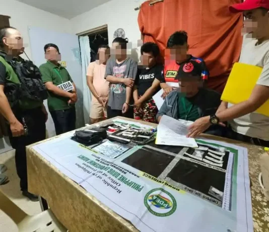 PDEA RO12 NIBUNGKAG ANG DRUG DEN SA GENERAL SANTOS CITY; 3 KA TARGETED DRUG PERSONALITIES NADAKPAN
