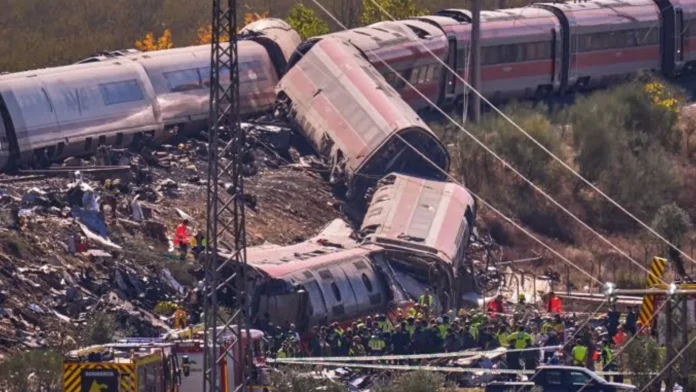 colission-span-train