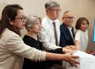 Rep. Garin ug ang ubang mga Medical Professionals Nag-awhag sa PRC nga Imbestigahan si Dr. Tony Leachon, gipasalig ni Leachon nga ang Iyang mga Pahayag Nagtumong sa Pagpanalipod sa mga Pilipino