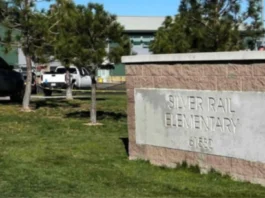 Balay sa suspek sa pagpamusil sa eskwelahan sa Oregon, gisuyod sa mga otoridad