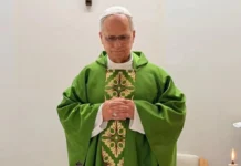 Pope Leo XIV, nagpahigayon og misa sulod sa ospital