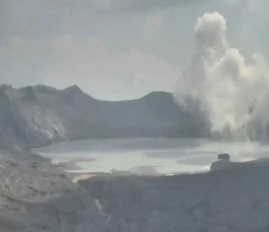 5th phreatic eruption sa Taal Volcano ngayong buwan, naitala kanina