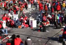 Duha ka menor de edad, nalakip sa gin-detain kasunod sang shooting sa Kansas City Chiefs Super Bowl parade