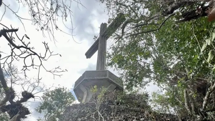 KRUS SA BALAAN BUKID