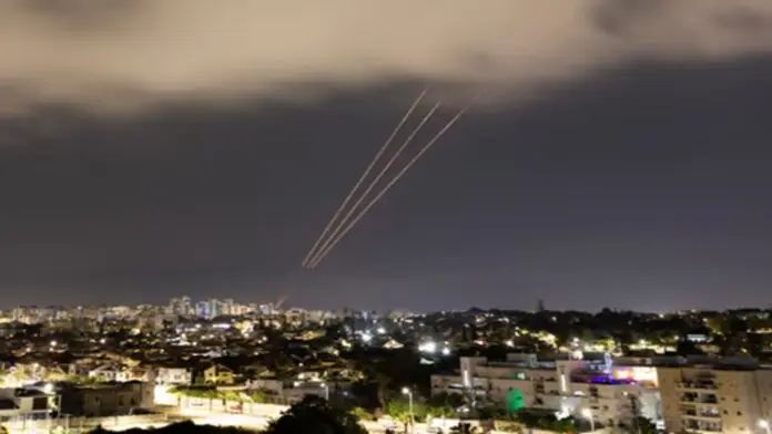 MISSILE