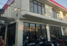 Sitwasyon sang isa ka multipurpose building sa Barangay Benedicto, Jaro, Iloilo City, makahalawat-hawat bangud apisar nga nahuman na ini, indi sa gihapon magamit sang mga residente