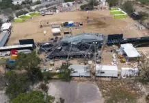 9 patay, masobra 100 pilason sa pag-collapse sang stage sa Mexico campaign rally