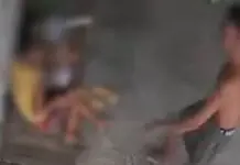 Bata, nagdululugo ang dulunggan matapos gintampuyong sang amay sang iya kahampang nga gin-agawan niya sang ‘toy’