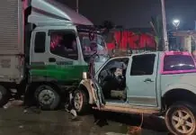 Pick-up truck, nagbunggo sa wing van sa C1 Road, Pandac, Pavia