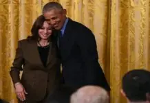 Kamala Harris, gin-endorso na ni Obama nga mangin kandidato sang Democrats sa US presidential elections