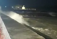 Pila ka coastal barangay sa Arevalo, Iloilo City, apektado sang mabaskog nga balod nga dala sang habagat