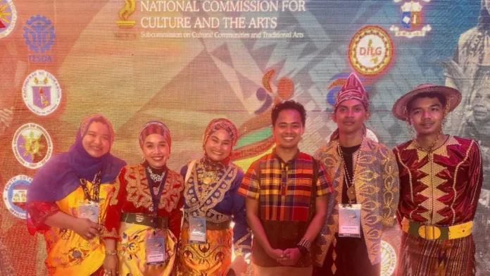 LOCAL CULTURAL WORKERS