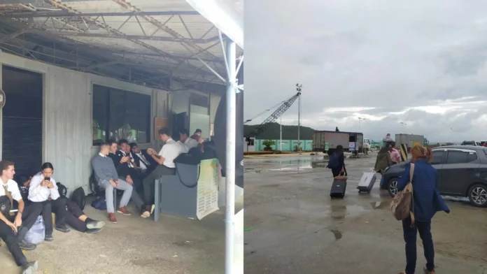 Stranded passengers in Guimaras