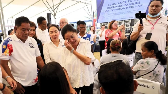 First Lady Louise ''Liza'' Araneta-Marcos at Talisay, Batangas