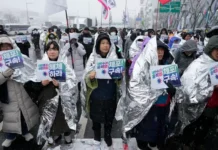 Snowstorm and Showdown: South Koreans Protest as President Yoon Resists Arrest Ahead of Expiring Warrant”