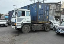 8 ka salakyan, nagkarambola sa Muelle Loney, City Proper matapos nga napatay ang makina sang 10-wheeler truck