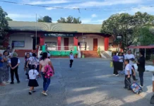 Parents of Jaro 1 Elementary School Protest After Being Denied Entry