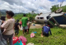 Siyam pilason, matapos nga nagbaliskad ang de-pampasahero nga jeep sa Cagay, Leon, Iloilo